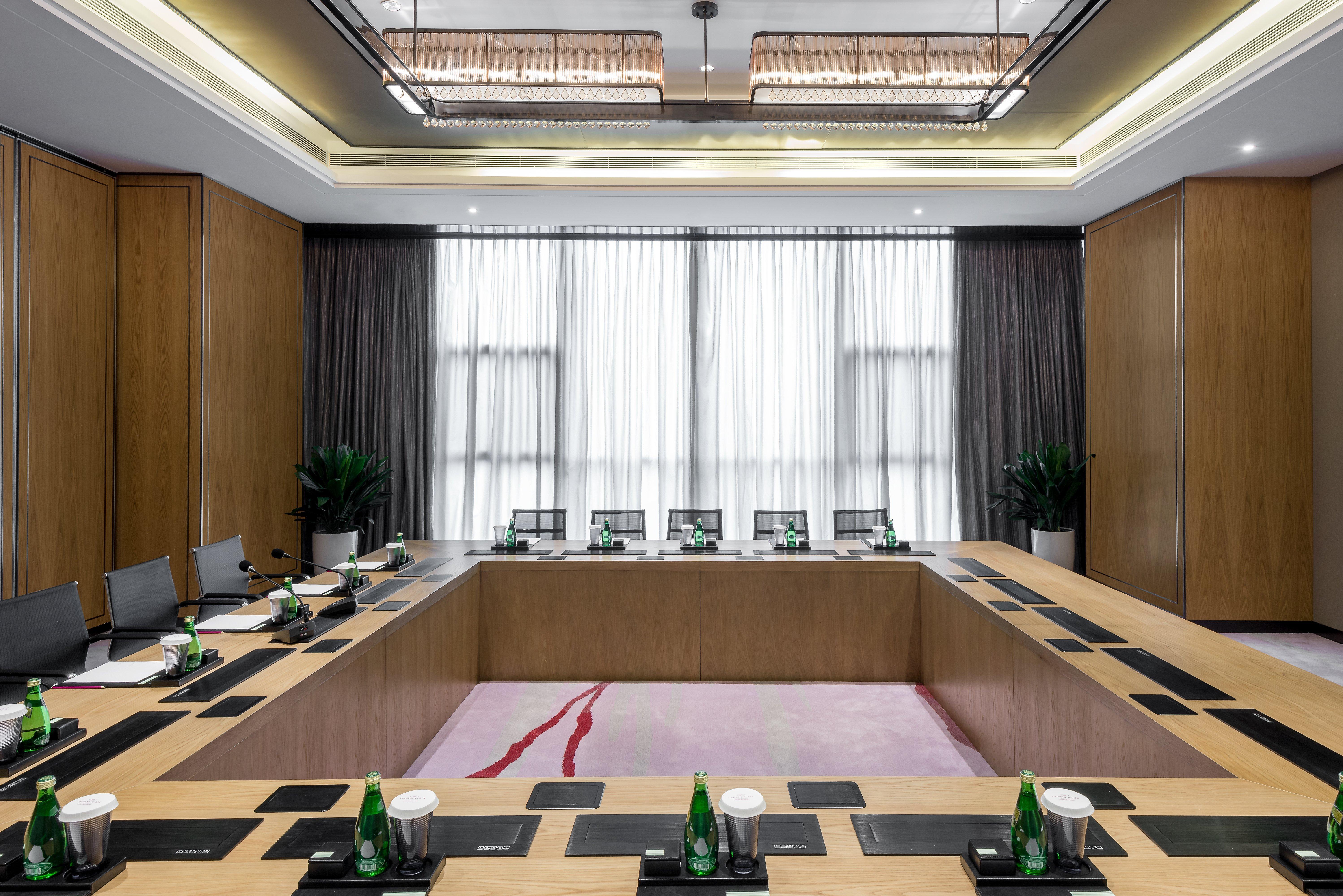 Crowne Plaza Yibin By Ihg Hotel Екстериор снимка