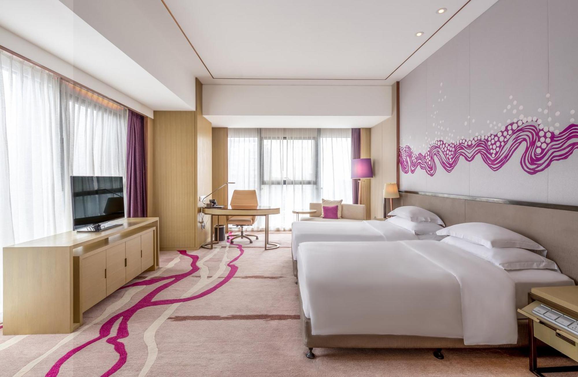 Crowne Plaza Yibin By Ihg Hotel Екстериор снимка