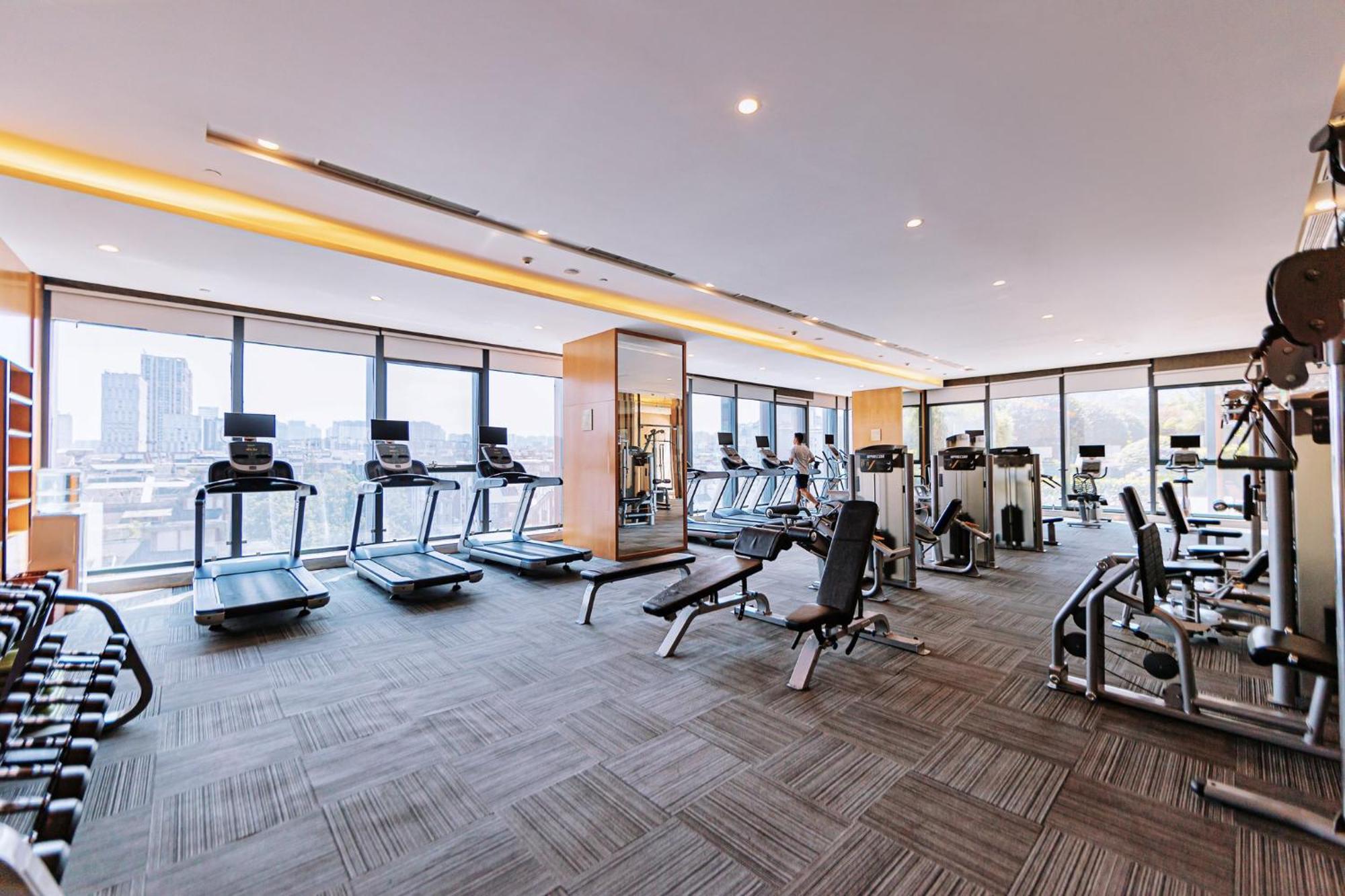 Crowne Plaza Yibin By Ihg Hotel Екстериор снимка