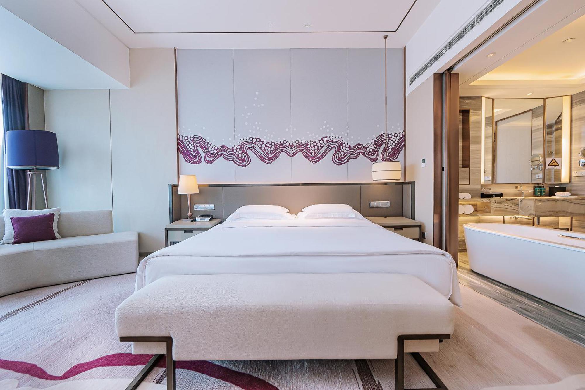 Crowne Plaza Yibin By Ihg Hotel Екстериор снимка