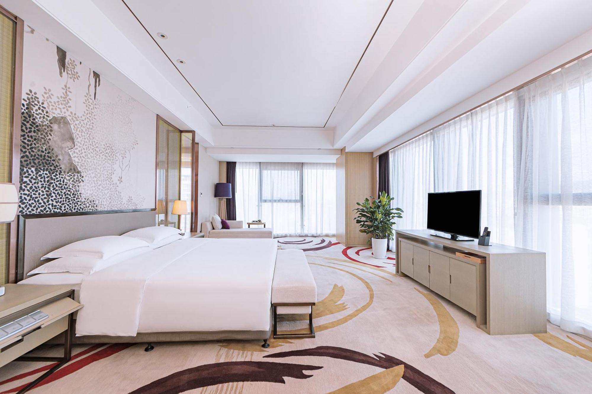 Crowne Plaza Yibin By Ihg Hotel Екстериор снимка
