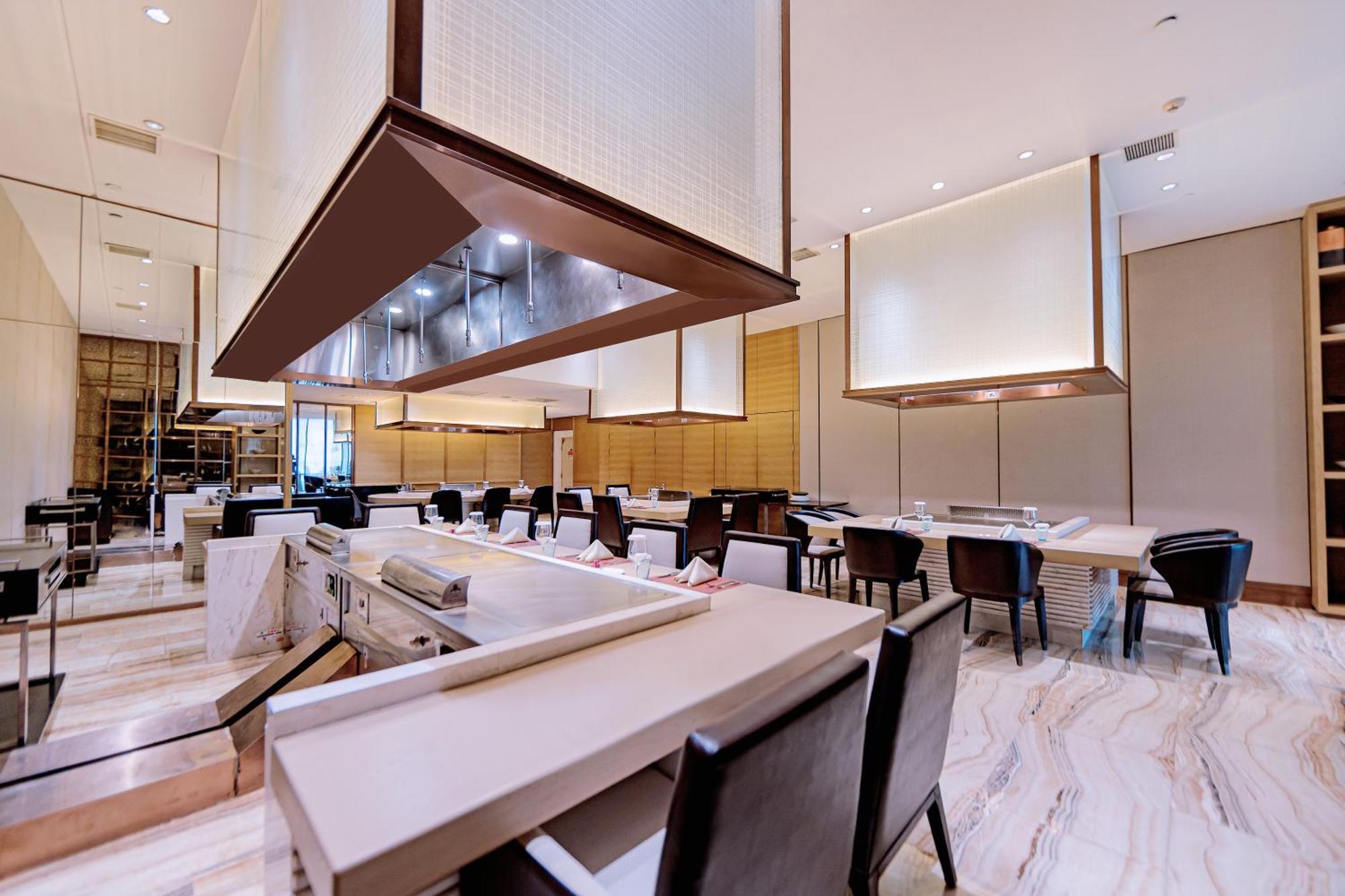 Crowne Plaza Yibin By Ihg Hotel Екстериор снимка