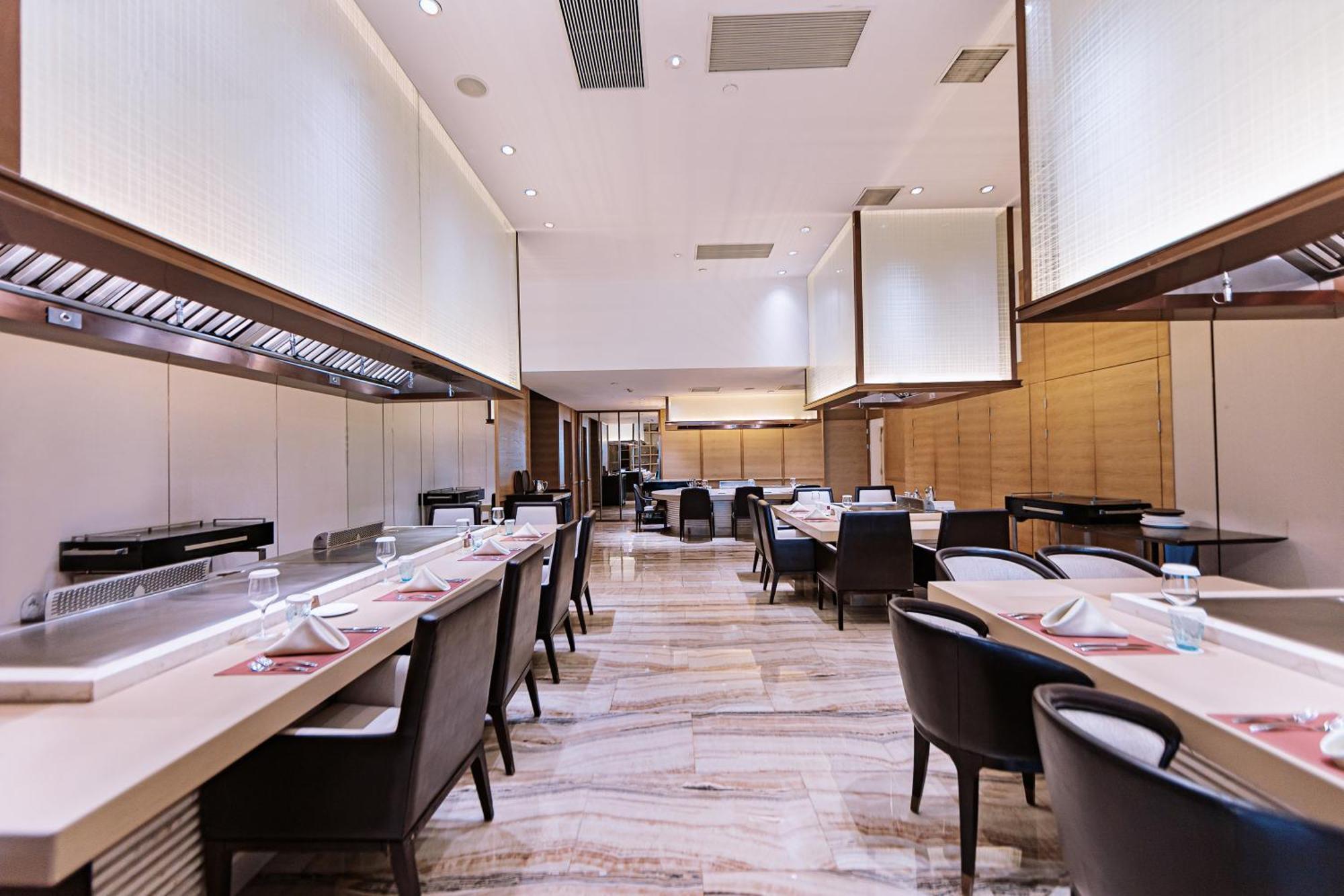 Crowne Plaza Yibin By Ihg Hotel Екстериор снимка